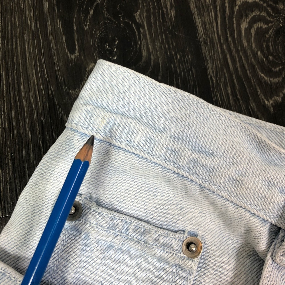 Vintage 90’s Denim Republic Jean Shorts - Picture 9 of 10